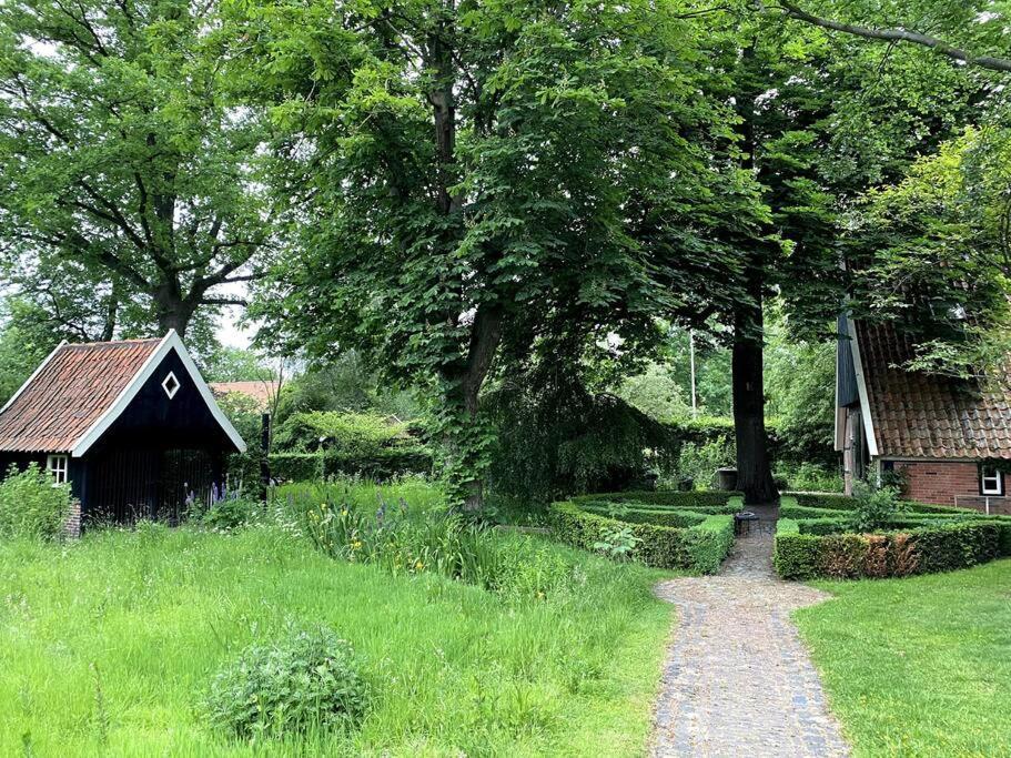Loosan Lodges Gastenhuis Reutum Exterior photo